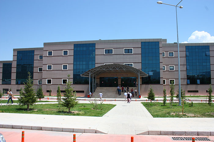 Süleyman Demirel Üniversitesi Ek Poliniklik Binası